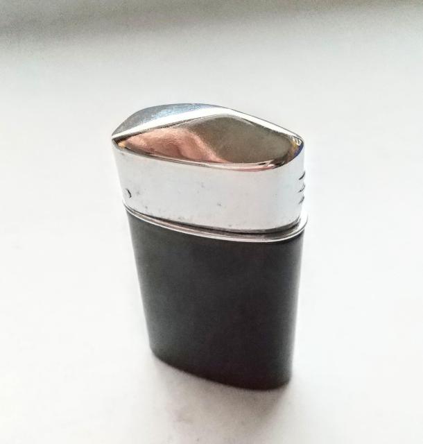 Oil lighter COLOR BLACK オイルライター 錆び付き < 男性ファッション  Oil lighter COLOR BLACK オイルライター 錆び付き < 男性ファッションの