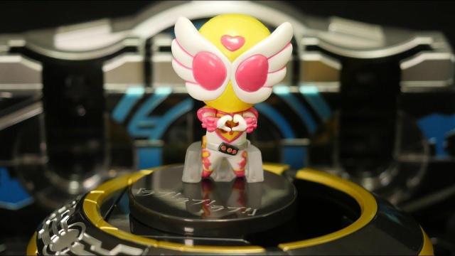 デフォルマイスタープチ【シークレット】仮面ライダーオーズ 恋愛コンボ ●本体美品 < ホビー  デフォルマイスタープチ【シークレット】仮面ライダーオーズ 恋愛コンボ ●本体美品 < ホビーの