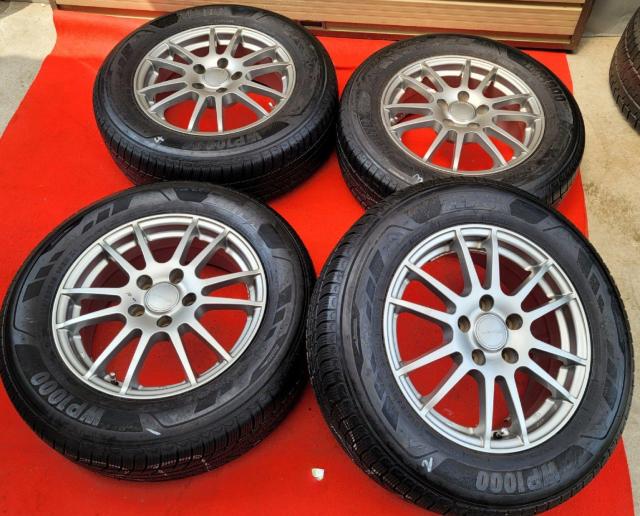 Weds VELVA 16C` 6.5J +40 X^bhX4{Zbg ZEETEX WP1000 215/65R16 At  /oCN