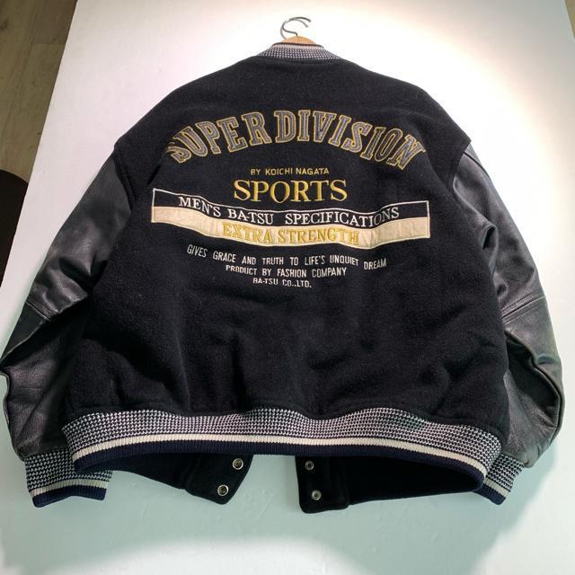 MEN'S BA-TSU スタジャン 袖牛革 ビンテージ ブルゾンア M〜L 黒 アーチロゴ アウター ジャンパー < 男性ファッション MEN'S BA-TSU スタジャン 袖牛革 ビンテージ ブルゾンア M〜L 黒 アーチロゴ アウター ジャンパー < 男性ファッションの