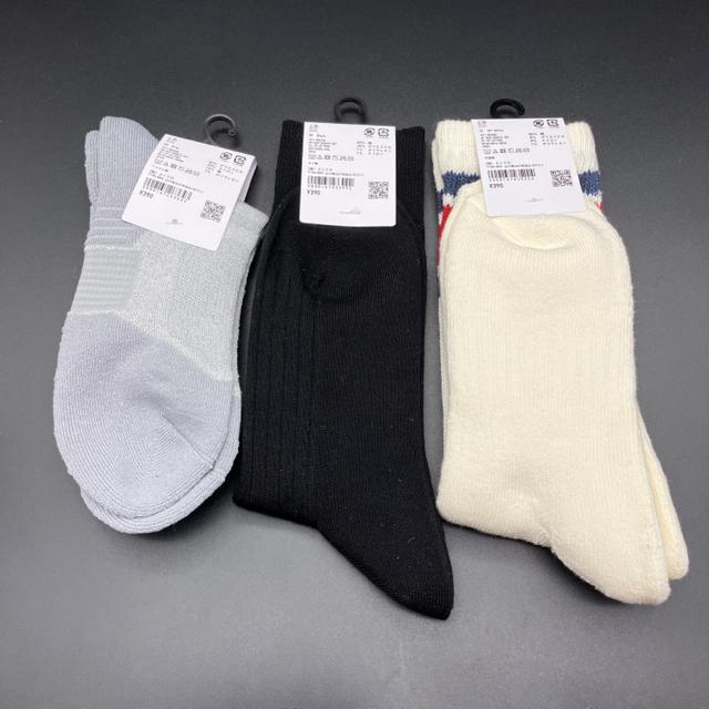 Vi UNIQLO jN X|[cn[t M[ \bNX 3Zbg  uh 