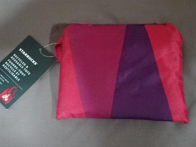 USA購入 アメリカ限定 ディズニー スタバ コラボ アイテム コンパクトに折り畳める エコバッグ < 女性ファッション  USA購入 アメリカ限定 ディズニー スタバ コラボ アイテム コンパクトに折り畳める エコバッグ < 女性ファッションの