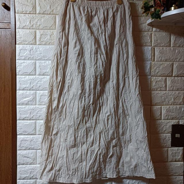未使用★シワ加工Aラインロングスカート < 女性ファッション  未使用★シワ加工Aラインロングスカート < 女性ファッションの