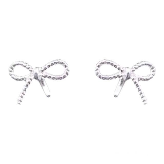 リボン ピアス シルバー【両耳セット】 < 女性アクセサリー/時計  リボン ピアス シルバー【両耳セット】  < 女性アクセサリー/時計の