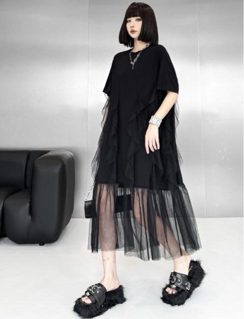 透けレース切り替え ロング丈ワンピース フリル付き ブラック 大きいサイズ < 女性ファッション  透けレース切り替え ロング丈ワンピース フリル付き ブラック 大きいサイズ < 女性ファッションの