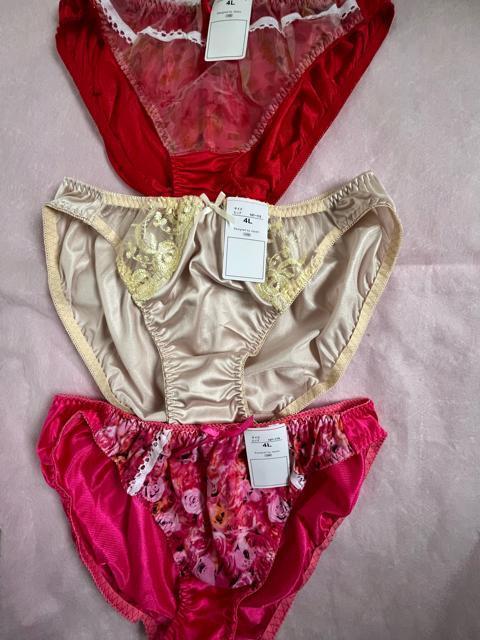 4Lサイズ!3枚セット!光沢ツルツル素材!シフォン使い!あり!高貴品格!色とりどり!エレガント!ショーツ!No.ローズ < 女性ファッション  4Lサイズ!3枚セット!光沢ツルツル素材!シフォン使い!あり!高貴品格!色とりどり!エレガント!ショーツ!No.ローズ < 女性ファッションの