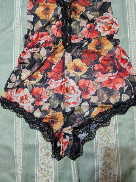 MO1002   �ō����i   �ԕ����[�X�{�f�B�[�X�[�c   L �� �����t�@�b�V������ 