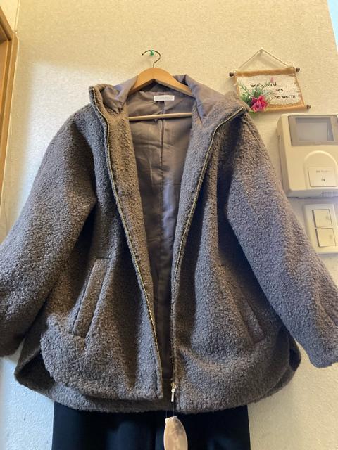 L�V�i���J�F�v�[�N���[�t�[�h�W���P�b�g �� �����t�@�b�V������ 