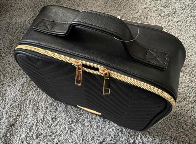 �����܂ނ� ���[�͔��Q ���C�NBOX �L���e�B���O���|�[�` �� �����t�@�b�V������ 