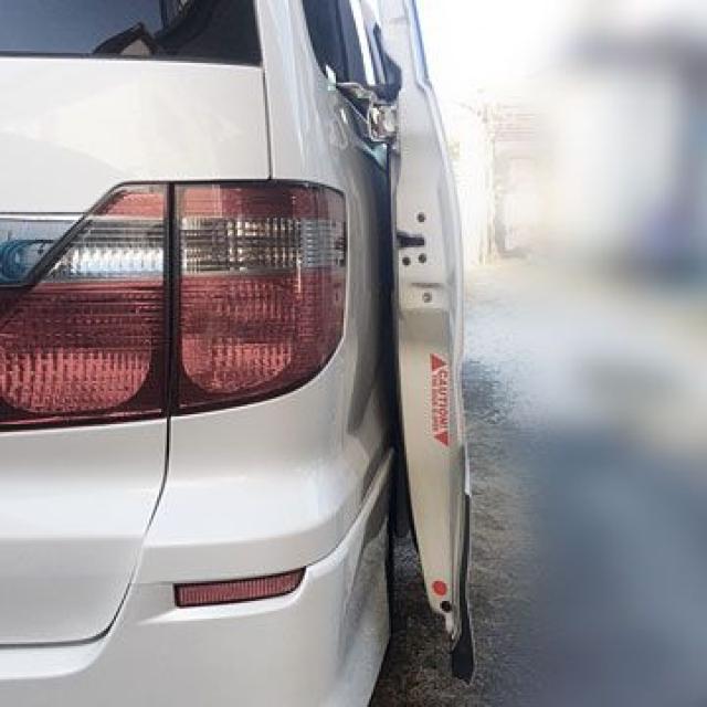 �锽�ˁICAUTION THE DOOR IS OPEN /�X�e�b�J�[ �� ������/�o�C�N