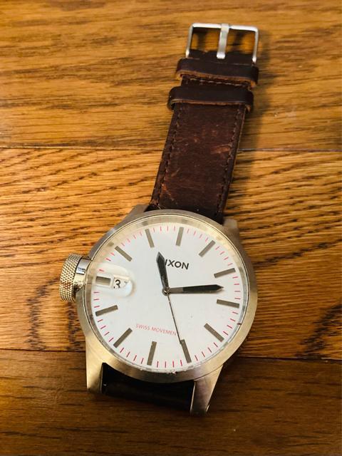 nixon jN\@chronicle v@rbOtFCX@HORWEEN U[@oh@WN   uh 