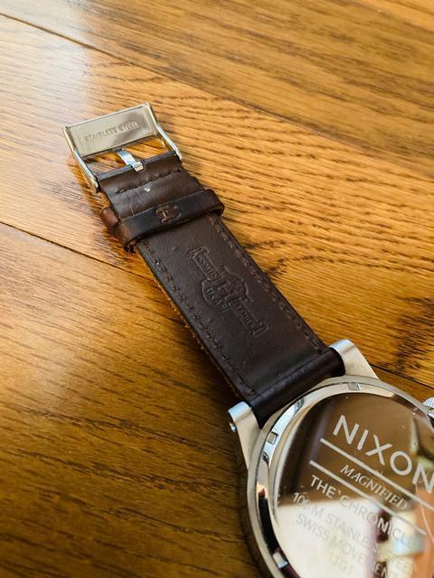 nixon jN\@chronicle v@rbOtFCX@HORWEEN U[@oh@WN  uh 