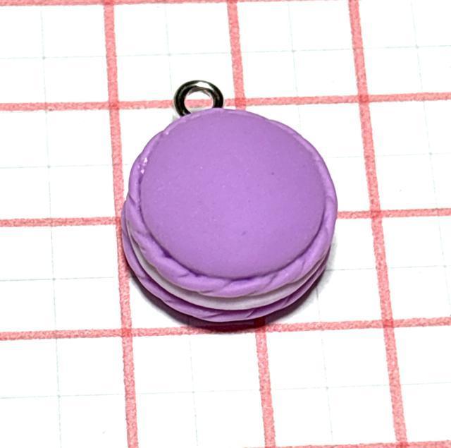 682 紫マカロン 1個 スイーツ おやつ お菓子 樹脂パーツ アクセサリーチャーム デザート ミニチュア < ペット/手芸/園芸 682 紫マカロン 1個 スイーツ おやつ お菓子 樹脂パーツ アクセサリーチャーム デザート ミニチュア < ペット/手芸/園芸の