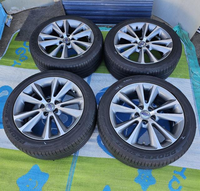 �{���{V70���� �z�C�[��17�C���`7.5J pcd108+45�^�C���t��4�{�Z�c�gTOYO PROXES SPORT 215/5 �� ������/�o�C�N