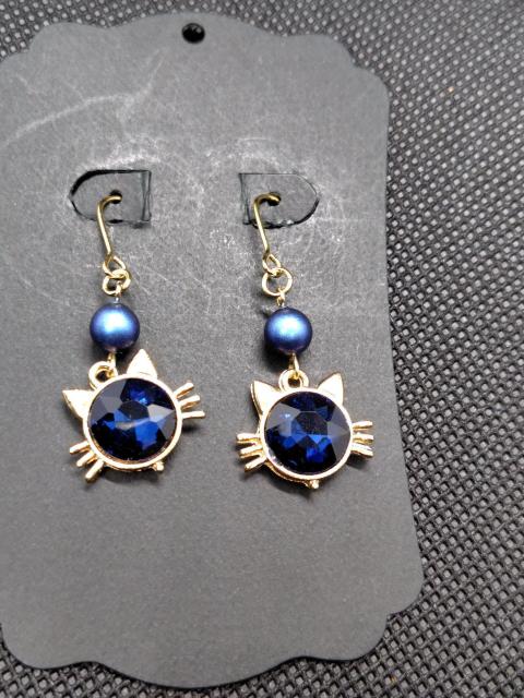 猫フェイスピアス・青 < 女性ファッション 猫フェイスピアス・青 < 女性ファッションの