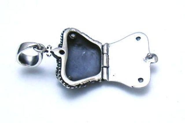 クラウンロケットペンダント シルバー925 < 男性アクセサリー/時計  クラウンロケットペンダント シルバー925 < 男性アクセサリー/時計の