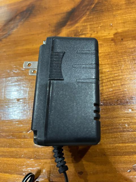Boss AC ADAPTER PSA-100 DC 9V 200mA ボス AC アダプター 動作品 < ホビー  Boss AC ADAPTER PSA-100 DC 9V 200mA ボス AC アダプター 動作品 < ホビーの