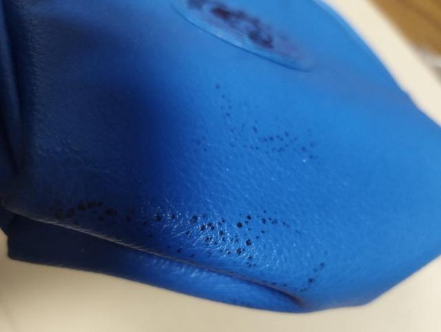 ミスド 上田三根子イラスト ブルー ポーチ セカンドバッグ 昭和レトロ < 女性ファッション  ミスド 上田三根子イラスト ブルー ポーチ セカンドバッグ 昭和レトロ < 女性ファッションの