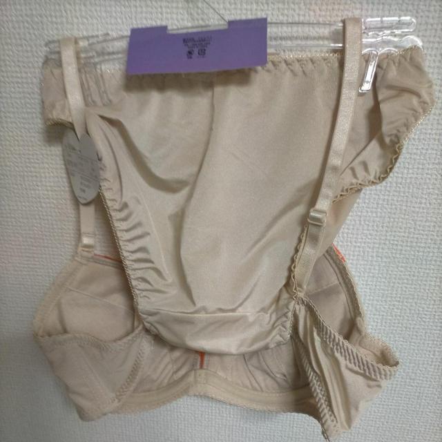 カジュアル系・フェミニン系・ビューティ系のブラ&ショーツ ベージュ系 B75M < 女性ファッション  カジュアル系・フェミニン系・ビューティ系のブラ&ショーツ ベージュ系 B75M < 女性ファッションの