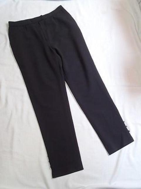 ��Giornea  �W�����l�A�^�����C���X�g�[���t������{�^���@�f�U�C���p���c�^�u���b�N�^�T�C�Y11