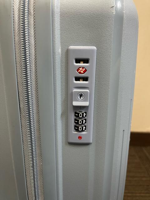 �X�[�c�P�[�X �L�����[�P�[�X�@�X�J�C�u���[ �� �����t�@�b�V������ 