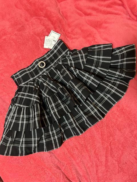 ブラックチェック柄 パール装飾ベルト2段フリルミニスカート 新品未使用タグ付き < 女性ファッション ブラックチェック柄 パール装飾ベルト2段フリルミニスカート 新品未使用タグ付き < 女性ファッションの