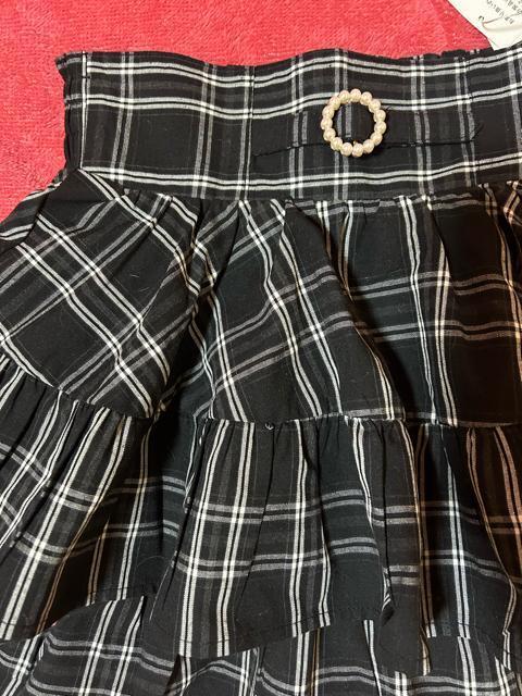 ブラックチェック柄 パール装飾ベルト2段フリルミニスカート 新品未使用タグ付き < 女性ファッション ブラックチェック柄 パール装飾ベルト2段フリルミニスカート 新品未使用タグ付き < 女性ファッションの