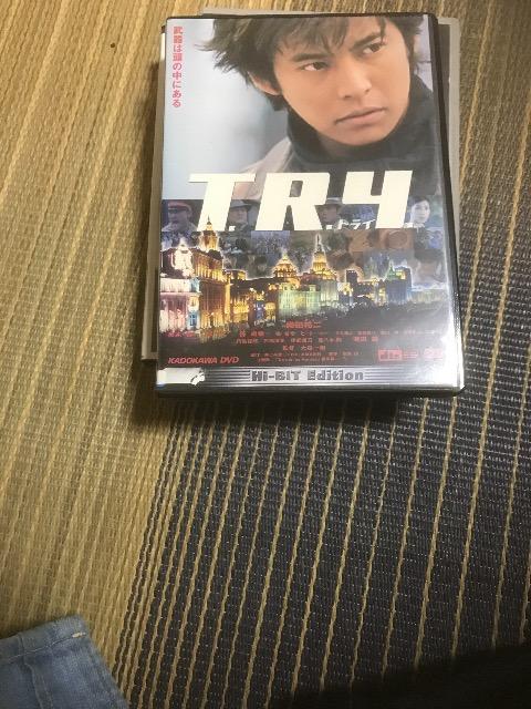 �g���C  �� CD/DVD/�r�f�I�� 