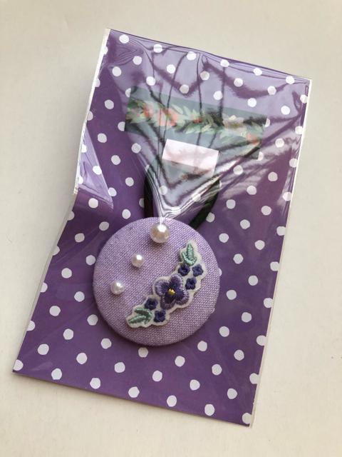 ハンドメイド ヘアゴム 特大 くるみボタン かわいいお花♪ パープル < 女性ファッション  ハンドメイド ヘアゴム 特大 くるみボタン かわいいお花♪ パープル < 女性ファッションの