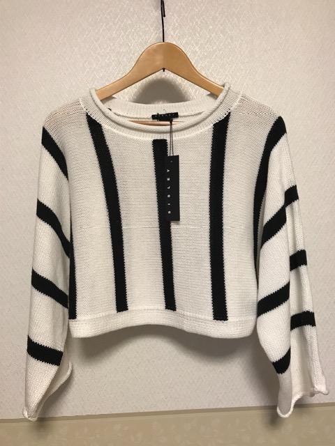 SISLEY 未使用 タグ付き フレアー袖  短ニット 黒白 < 女性ファッション  SISLEY 未使用 タグ付き フレアー袖  短ニット 黒白 < 女性ファッションの