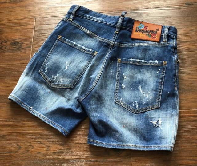 国内正規 DSQUARED2 クラッシュペイントデニムショーツ < 男性ファッション  国内正規 DSQUARED2 クラッシュペイントデニムショーツ < 男性ファッションの