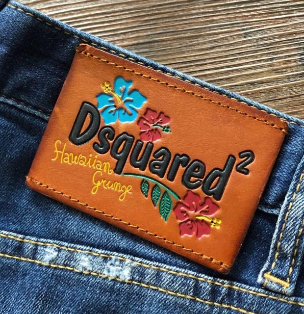 国内正規 DSQUARED2 クラッシュペイントデニムショーツ < 男性ファッション  国内正規 DSQUARED2 クラッシュペイントデニムショーツ < 男性ファッションの