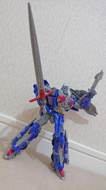 【美品!!】T-SPARK STUDIOSERIES  TS-03 オプティマスプライム < アニメ/コミック/キャラクター  【美品!!】T-SPARK STUDIOSERIES  TS-03 オプティマスプライム  < アニメ/コミック/キャラクターの