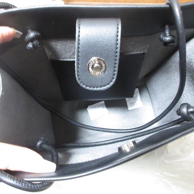 未使用タグ付☆AZUL BY MOUSSYアズールバイマウジー*ナローハンドルショッパーバッグ*トートバッグ(ブラック) < ブランド 未使用タグ付☆AZUL BY MOUSSYアズールバイマウジー*ナローハンドルショッパーバッグ*トートバッグ(ブラック) < ブランドの