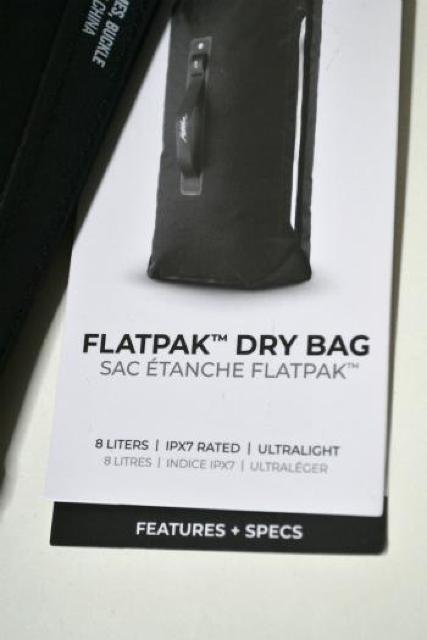 �V�i Matador �}�^�h�[�� �t���b�g�p�b�N �h���C�o�b�O 8L �}���`�o�b�O �|�[�` �A�E�g�h�A �L�����v �o�R ���g�p �� ���W���[/�X�|�[�c�� 