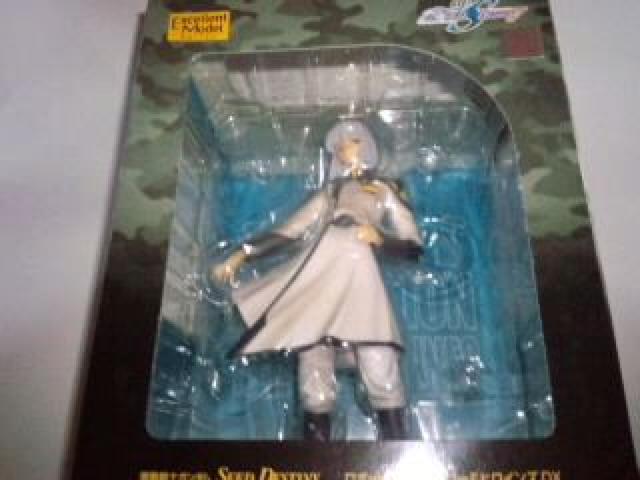 RAHDX ガンダム フィギュア 3種セット Sランク < アニメ/コミック/キャラクター  RAHDX ガンダム フィギュア 3種セット Sランク < アニメ/コミック/キャラクターの