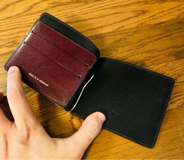 ブランド不明 西ドイツ製 マネークリップ 財布 レザー ビンテージ ウォレット レア < 男性ファッション  ブランド不明 西ドイツ製 マネークリップ 財布 レザー ビンテージ ウォレット レア < 男性ファッションの