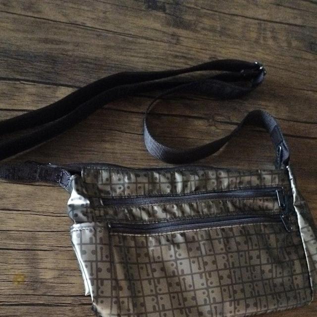 ヤマトヤ raviravi 17?23?9 美品 < 女性ファッション  ヤマトヤ raviravi 17?23?9 美品  < 女性ファッションの