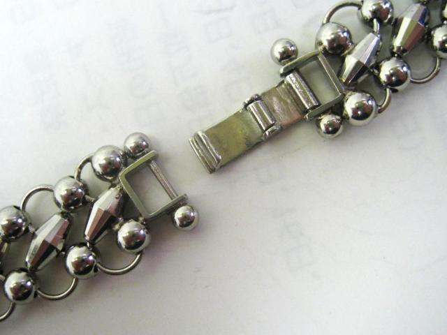 �ɔ��i Pt850 �S�[�W���X�ȃ{�����[���̂���v���`�i�̃l�b�N���X41.5cm �� �����A�N�Z�T���[/���v�� 