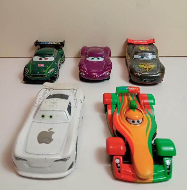 トミカディズニーカーズ5台 < ホビー  トミカディズニーカーズ5台 < ホビーの
