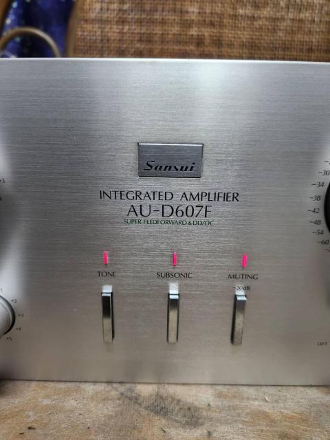 整備済!音出し確認済完動美品!山水プリメインアンプAU-D607F < 家電/AV  整備済!音出し確認済完動美品!山水プリメインアンプAU-D607F < 家電/AVの