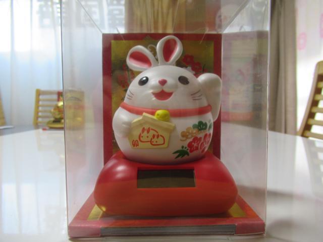 ソーラー スイング 幸せ招き卯 ウサギ 白色 単品 < おもちゃ ソーラー スイング 幸せ招き卯 ウサギ 白色 単品 < おもちゃの