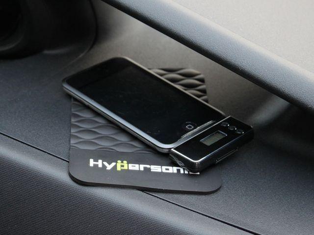 iphoneに★キルティング風滑り止めシート < 自動車/バイク iphoneに★キルティング風滑り止めシート < 自動車/バイク