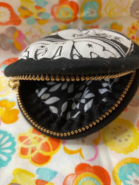 HMヒスミニ(白×黒セクシーミニ)小銭入れ < 女性ファッション  HMヒスミニ(白×黒セクシーミニ)小銭入れ < 女性ファッションの