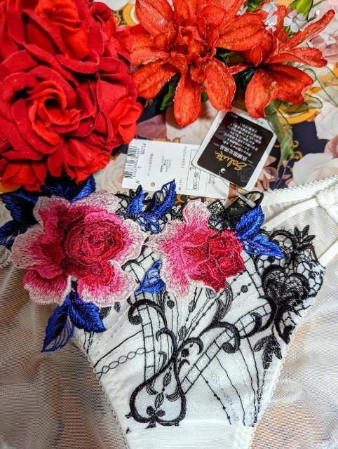 Wacoal/ワコール/salute/サルート/店舗限定/29G/ラマン/ノーマルショーツ/スタンダードショーツ/L/IV/B < 女性ファッション  Wacoal/ワコール/salute/サルート/店舗限定/29G/ラマン/ノーマルショーツ/スタンダードショーツ/L/IV/B < 女性ファッションの