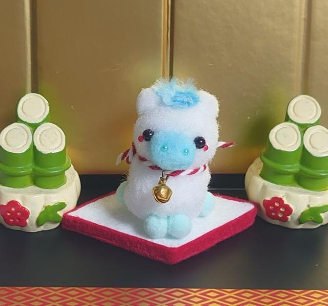 ハンドメイド♪ポンポンマスコット『2026・午年☆カラフル馬さん』白 < ペット/手芸/園芸 ハンドメイド♪ポンポンマスコット『2026・午年☆カラフル馬さん』白 < ペット/手芸/園芸の