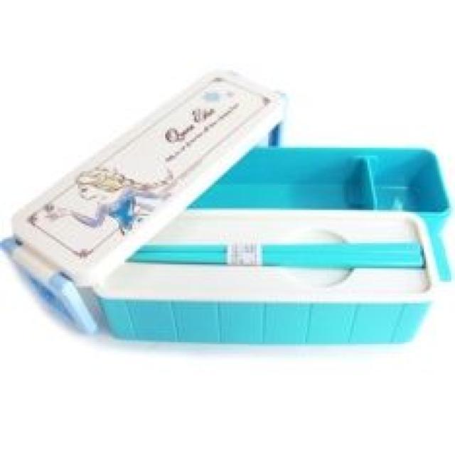 《New》アナと雪の女王/エルサ★お箸付・2段式*スリムタイト.ランチボックス(弁当箱) < インテリア/ライフ  《New》アナと雪の女王/エルサ★お箸付・2段式*スリムタイト.ランチボックス(弁当箱) < インテリア/ライフの