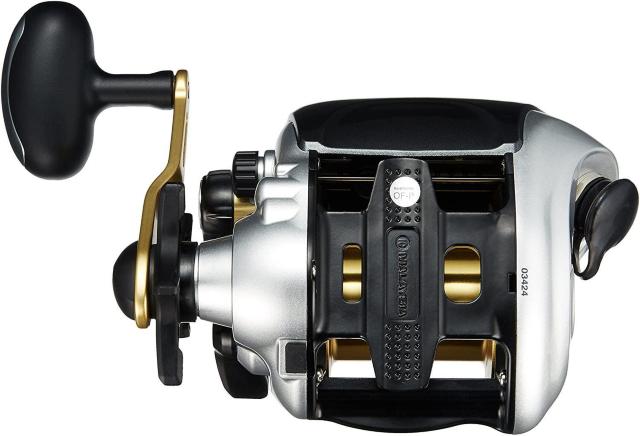シマノ(SHIMANO) 電動リール 15 プレミオ 3000 右ハンドル 初心者向け < レジャー/スポーツ シマノ(SHIMANO) 電動リール 15 プレミオ 3000 右ハンドル 初心者向け < レジャー/スポーツの