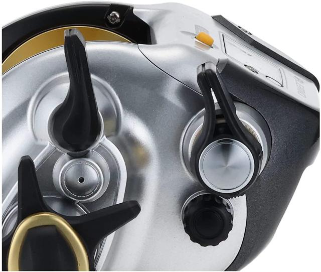 シマノ(SHIMANO) 電動リール 15 プレミオ 3000 右ハンドル 初心者向け < レジャー/スポーツ シマノ(SHIMANO) 電動リール 15 プレミオ 3000 右ハンドル 初心者向け < レジャー/スポーツの