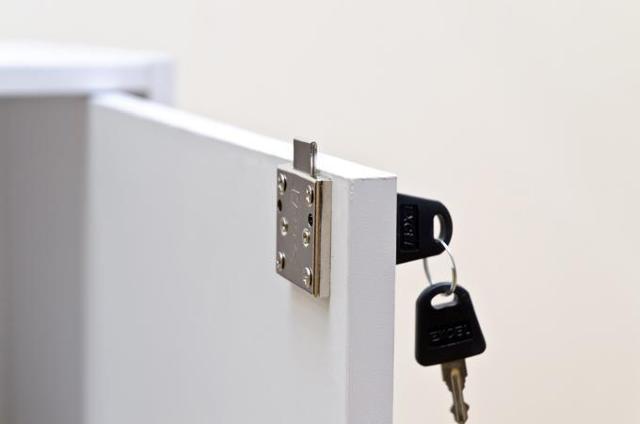 【送料無料】マルチラック 鍵付き 収納 大容量 木目調 棚 < インテリア/ライフ  【送料無料】マルチラック 鍵付き 収納 大容量 木目調 棚 < インテリア/ライフの